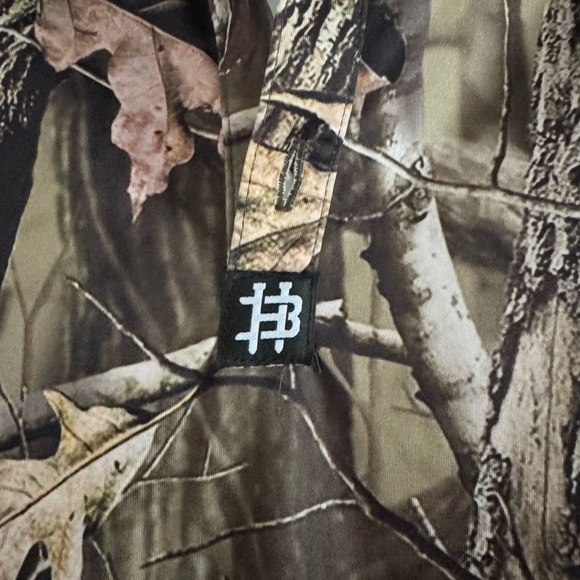 HAZARDS & BOGEYS Men’s Tree Leaves Camo Hawaiian ButtonUp Polyester Shirt-Size M - Picture 5 of 8